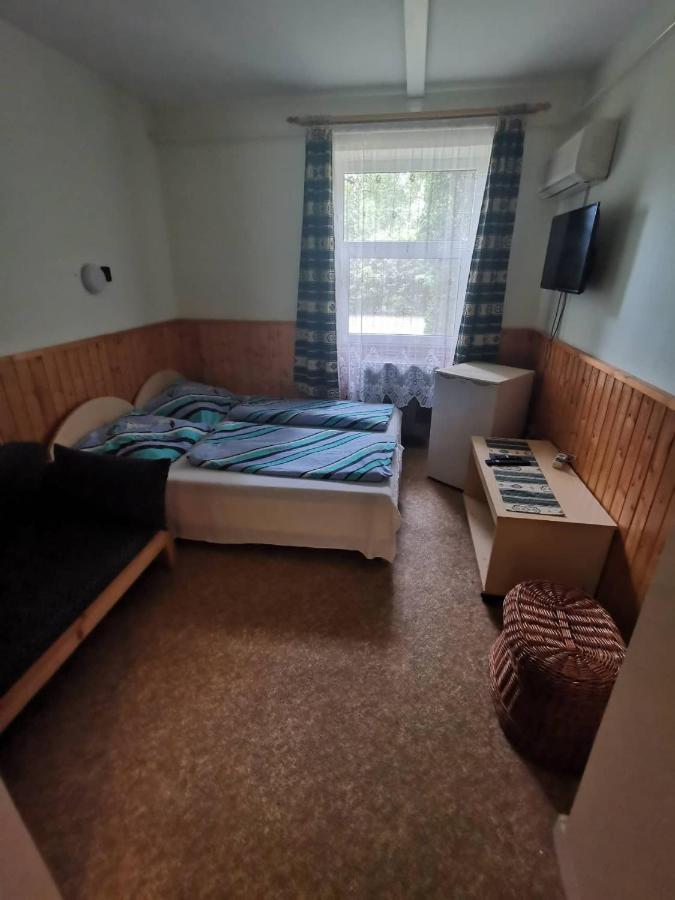 Appartement Platan Ueduelo à Balatonlelle Extérieur photo